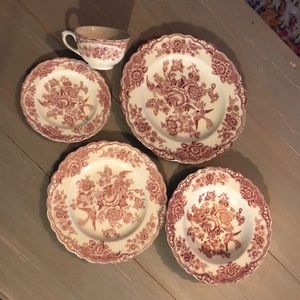 You get TWO 5 piece place setting Bristol Ducal red English dinnerware.